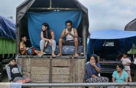 Gunung Agung Awas : Siswa Pengungsi Mulai Belajar Normal