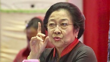 Megawati Raih Doktor Kehormatan dari UNP