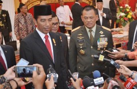 Isu Senjata Sudah Selesai, Panglima TNI Gatot Nurmantyo Ajak Presiden Jokowi Nonton Wayang