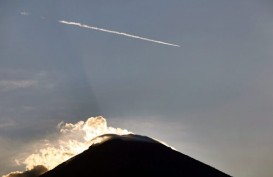 Dampak Letusan Gunung Agung Diestimasi sejauh 12 Km