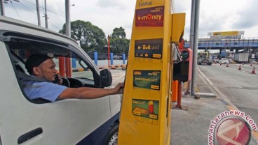 Penerapan Transaksi Nontunai di Tol Jatim Cukup Mulus