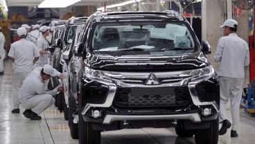 INDUSTRI OTOMOTIF : Laga Ketat LMPV