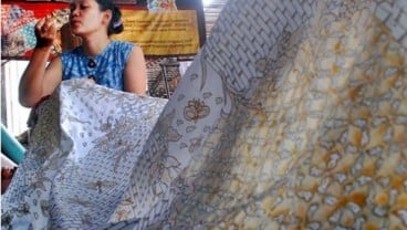 Kampus di Kudus Mendorong Daya Saing Kerajinan Batik Pati