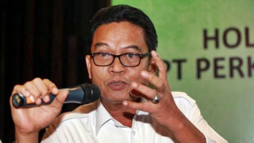 PRODUKTIVITAS PERKEBUNAN : Kelapa Sawit Sumbang Laba PTPN III
