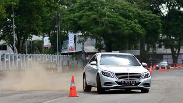 Mercedes-Benz Berikan Pelatihan Mengemudi Kepada Paspampres