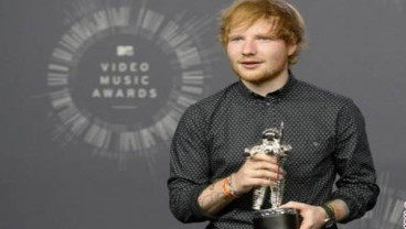 Ed Sheeran Tertabrak Mobil, Fans di Asia Harap-Harap Cemas