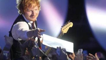 Ed Sheeran Alami Patah Tulang. Sejumlah Konser Dibatalkan