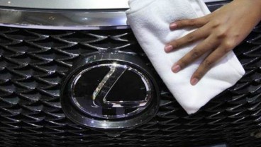 PERSAINGAN PASAR SUV: Lexus Menyeruak ke Posisi 6