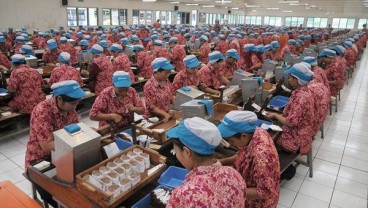 KABAR PASAR 20 OKTOBER : Cukai Jerat Perokok, Belanja Tak Dipangkas