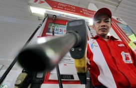 PENYALURAN PREMIUM DI SUMSEL : BPH Migas Minta Pertamina Penuhi Kuota