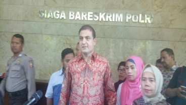 Anies Dilaporkan Ke Polri,  Pria ini Datangi Bareskrim