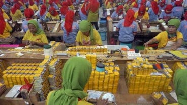 INDUSTRI ROKOK : Pabrikan Keluhkan Cukai