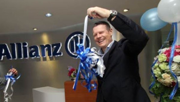 KASUS ALLIANZ : Mantan Dirut Allianz Life Dijadwalkan Diperiksa Jam 10 Pagi Ini