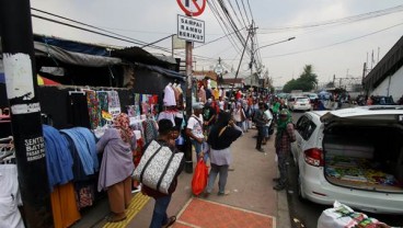 Tanah Abang Semrawut, Pendapatan Pedagang Menurun