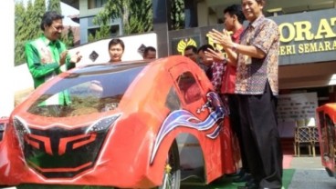 Mahasiswa Unnes Meluncurkan 'Pandawa' Mobil Hemat Energi