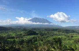 Ini Rekomendasi BNPB untuk Mengabadikan Gunung Agung Jika Erupsi