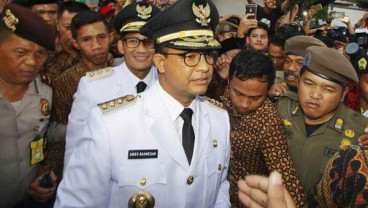 Ini Kata Gubernur Anies Saat Jajal Skuter Matik Produksi PLN