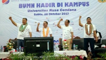 3 BUMN Mengajar & Salurkan Bantuan CSR di Undana Kupang