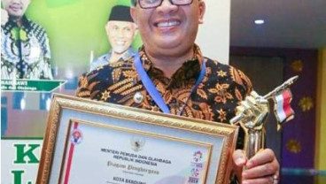 Kota Bandung Raih Kota Layak Pemuda 2017