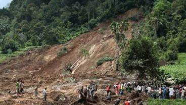 Warga Banjarnegara Diimbau Waspadai Longsor