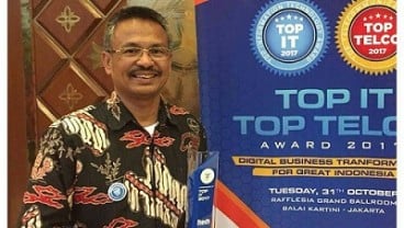 Bio Farma Sabet Penghargaan TOP IT & Telco 2017