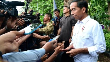 Tak Undang Tamu Negara, Jokowi Justru Undang PKL di Pernikahan Kahiyang-Bobby