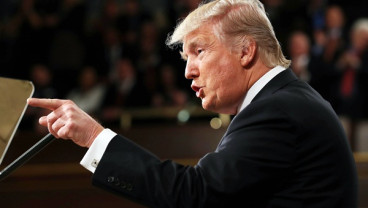 Trump Tegaskan Jepang Bisa Tembak Rudal Korea Utara