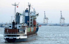 Tarif Container Handling di Tanjung Perak Kini Jauh Lebih Murah dari Singapura