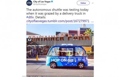 Bus Swakemudi Ditabrak Truk di Las Vegas