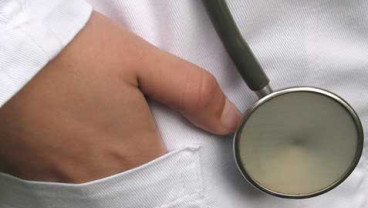 Cerita Dokter H Lepas Enam Tembakan ke Tubuh Istrinya