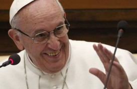 Paus Fransiskus Larang Berjualan Rokok di Vatikan