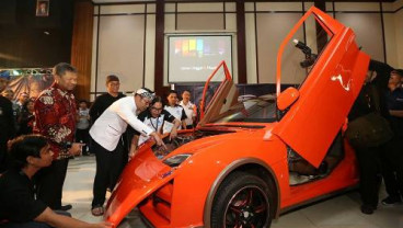 Itenas Luncurkan Mobil Listrik Evhero