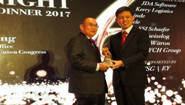 Hura Kamadjaja Raih Honorary Fellows Award