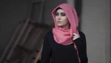 Berikut Bahan Alami Untuk Atasi Masalah Rambut Perempuan Berhijab