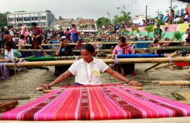 Ratusan Tenun NTT dan Sulawesi Dipamerkan di Museum Tekstil 