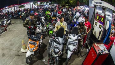 BBM Bersubsidi: Warga Kalsel Kelimpungan, Premium dan Solar Kadang Tak Ada
