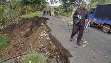 Awas! Januari, Puncak Ancaman Banjir & Longsor