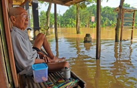 Kemensos Salurkan Rp630 Juta untuk Korban Banjir Lombok Timur