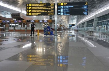 CUACA PENERBANGAN 2 DESEMBER: Bandara Soetta Berawan