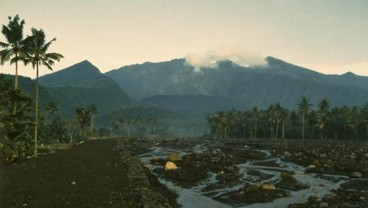Gunung Galunggung Meletus, Hoax kata BNPB