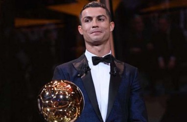 Lima Kali, Cristiano Ronaldo Menangi Lagi Ballon d'Or