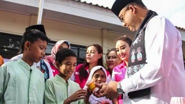 Anies Himbau Camat dan Lurah Respons Laporan Warga