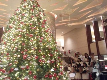 Rayakan Natal, Hotel Mandarin Gelar Charity untuk Anak Berkebutuhan Khusus