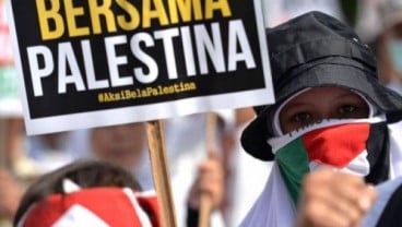 Aksi Bela Palestina di Kedubes AS Jakarta Berlanjut, Lalu Lintas Dialihkan