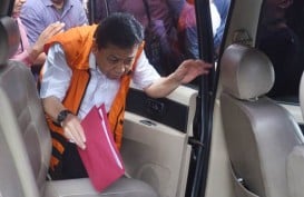 Naik Mobil Tahanan, Setya Novanto Tiba di PN Jakarta Pusat