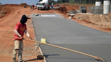 JALAN TOL : Batang—Semarang Tersambung November Tahun Depan