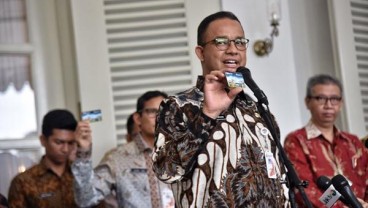 Anies: Mulai Besok, Jalan di Depan Stasiun Tanah Abang Ditutup  