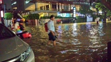 Waspada Puncak Musim Hujan di Jakarta Rawan Banjir