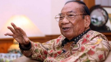 Mengenang Sosok Sukamdani S. Gitosardjono: Putra Mahkota dan Emban Cindhe