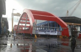 Kapal Merapat, Pembangunan Jembatan Holtekamp Bisa Lebih Cepat